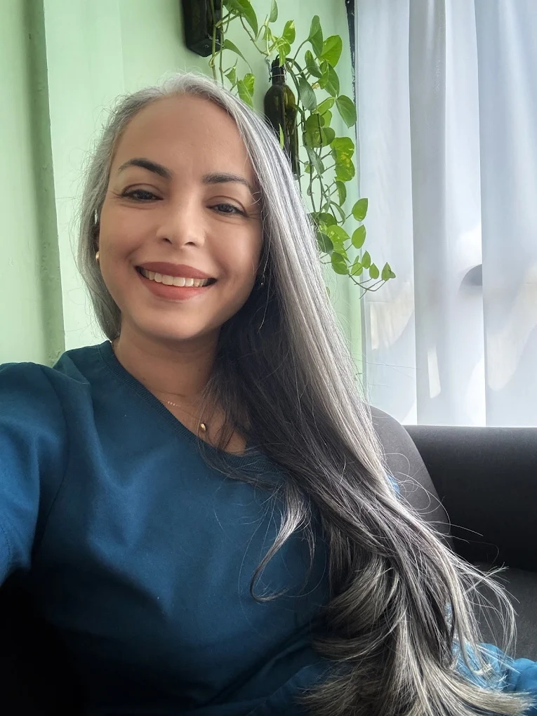 Lic. Elena Mogollón, Psicóloga · Latan